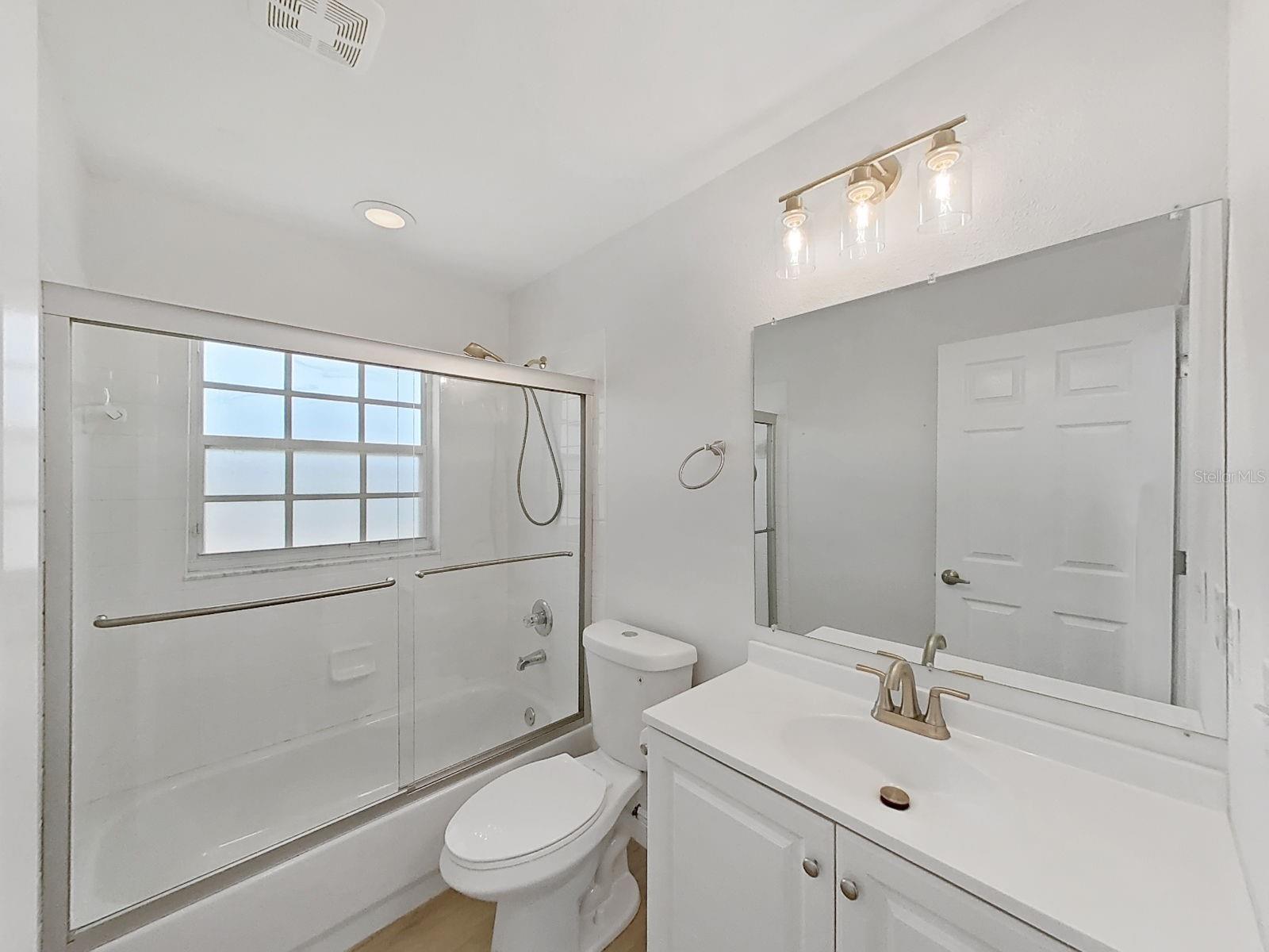 17110 Downs Dr Property Photo 32