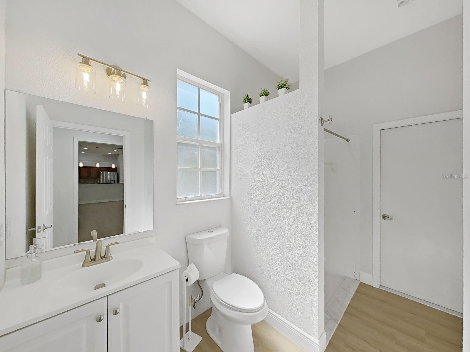 17110 Downs Dr Property Photo 35