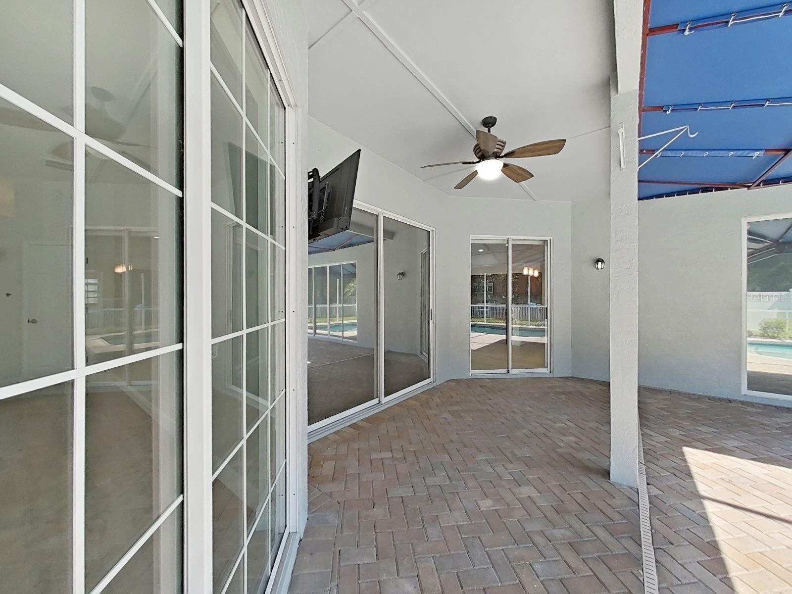 17110 Downs Dr Property Photo 37