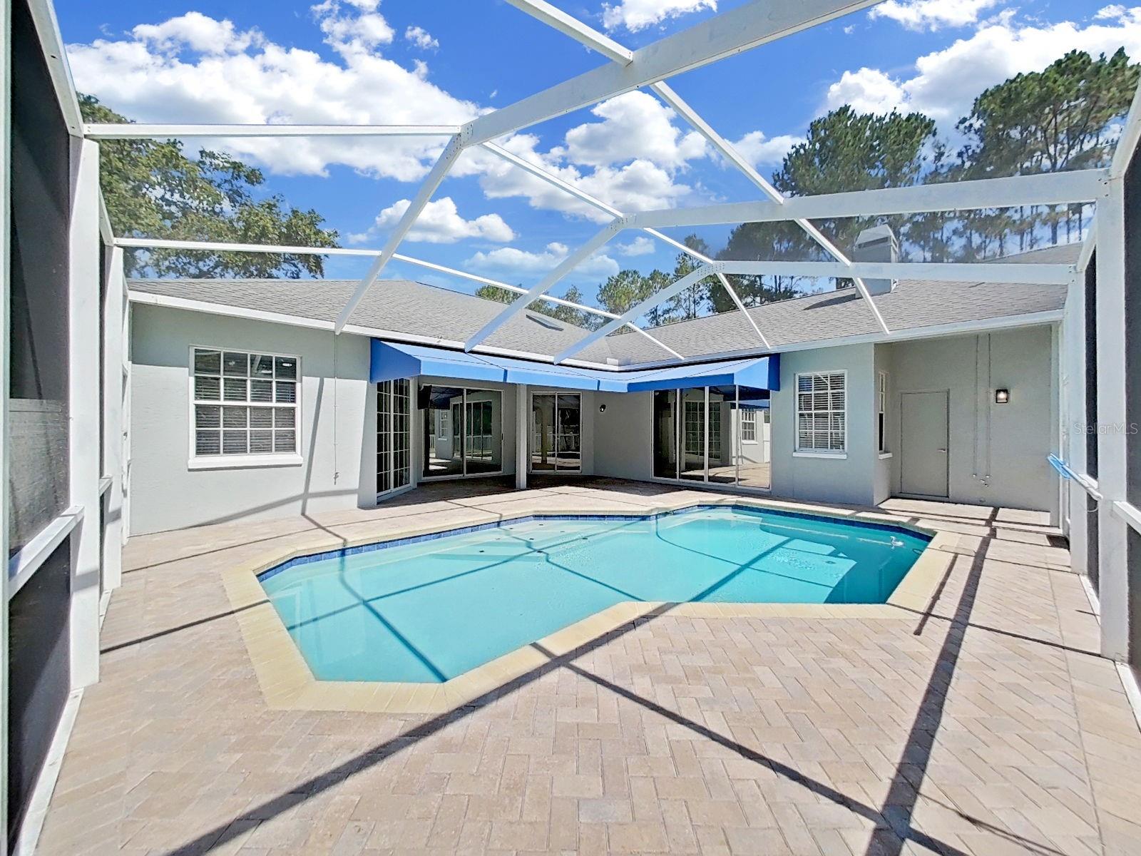 17110 Downs Dr Property Photo 40