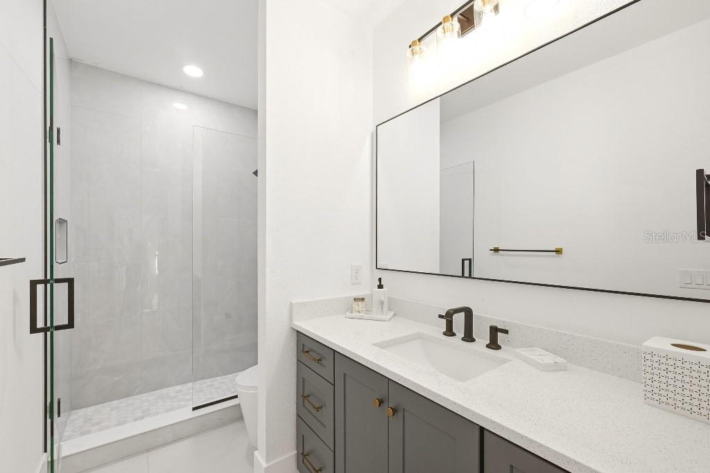 8426 Morehouse Dr Property Photo 23
