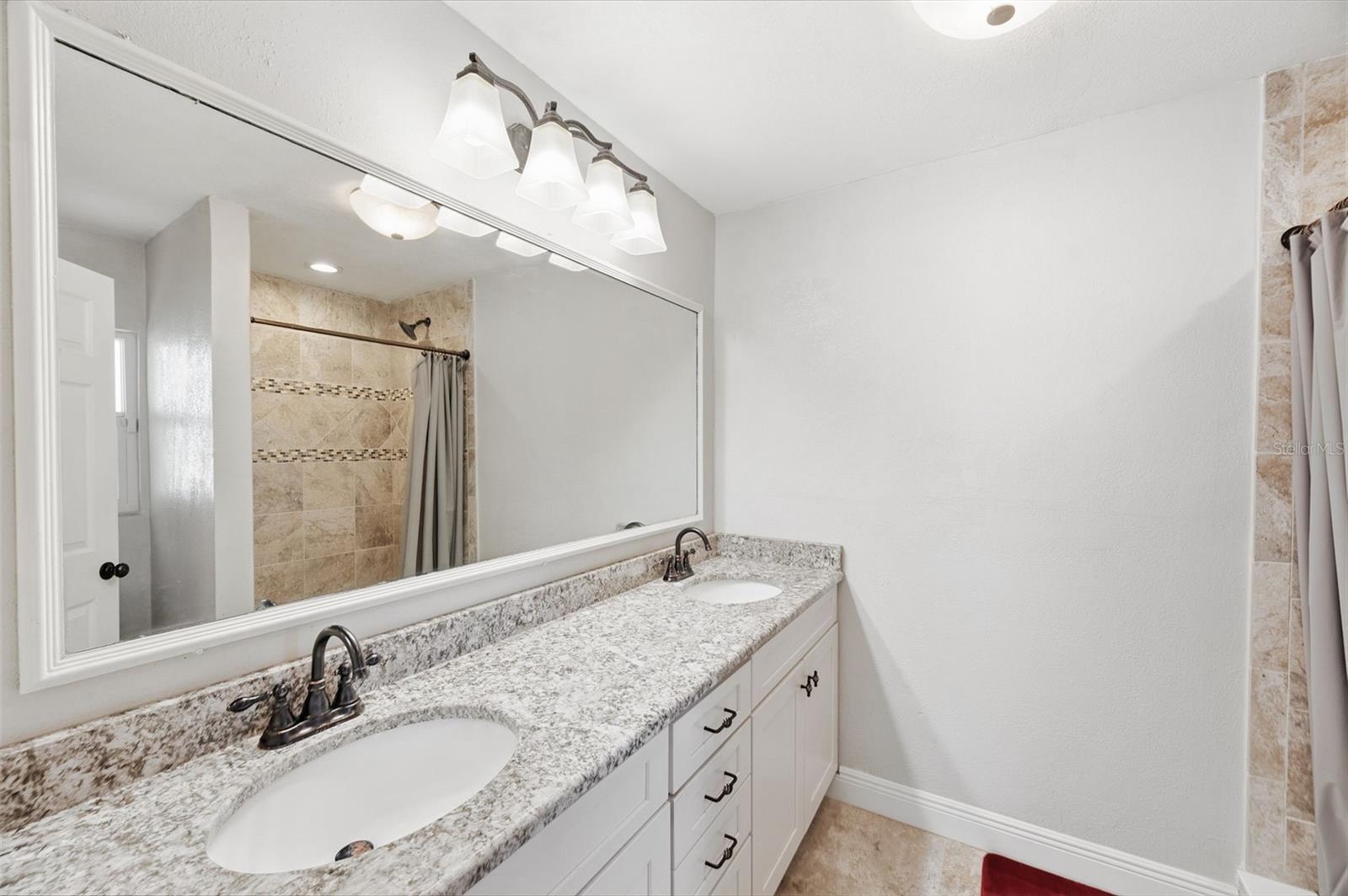 4712 Simcoe St Property Photo 21