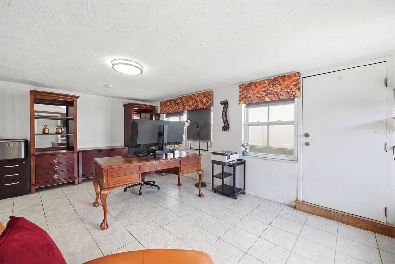 5633 Andrea Dr Property Photo 27