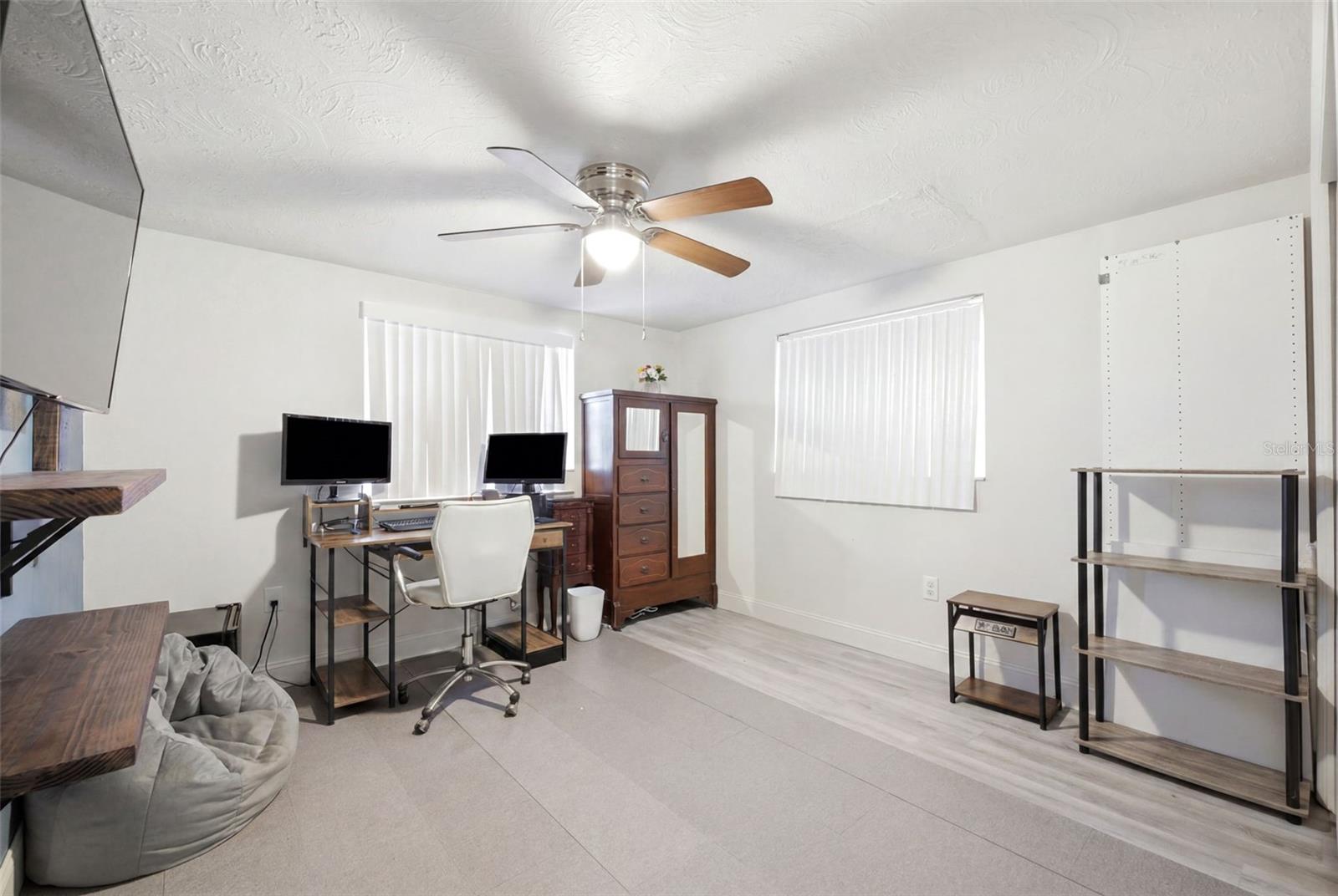 5633 Andrea Dr Property Photo 35