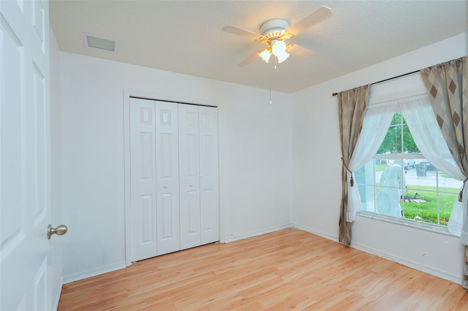 3404 54th St E Property Photo 20