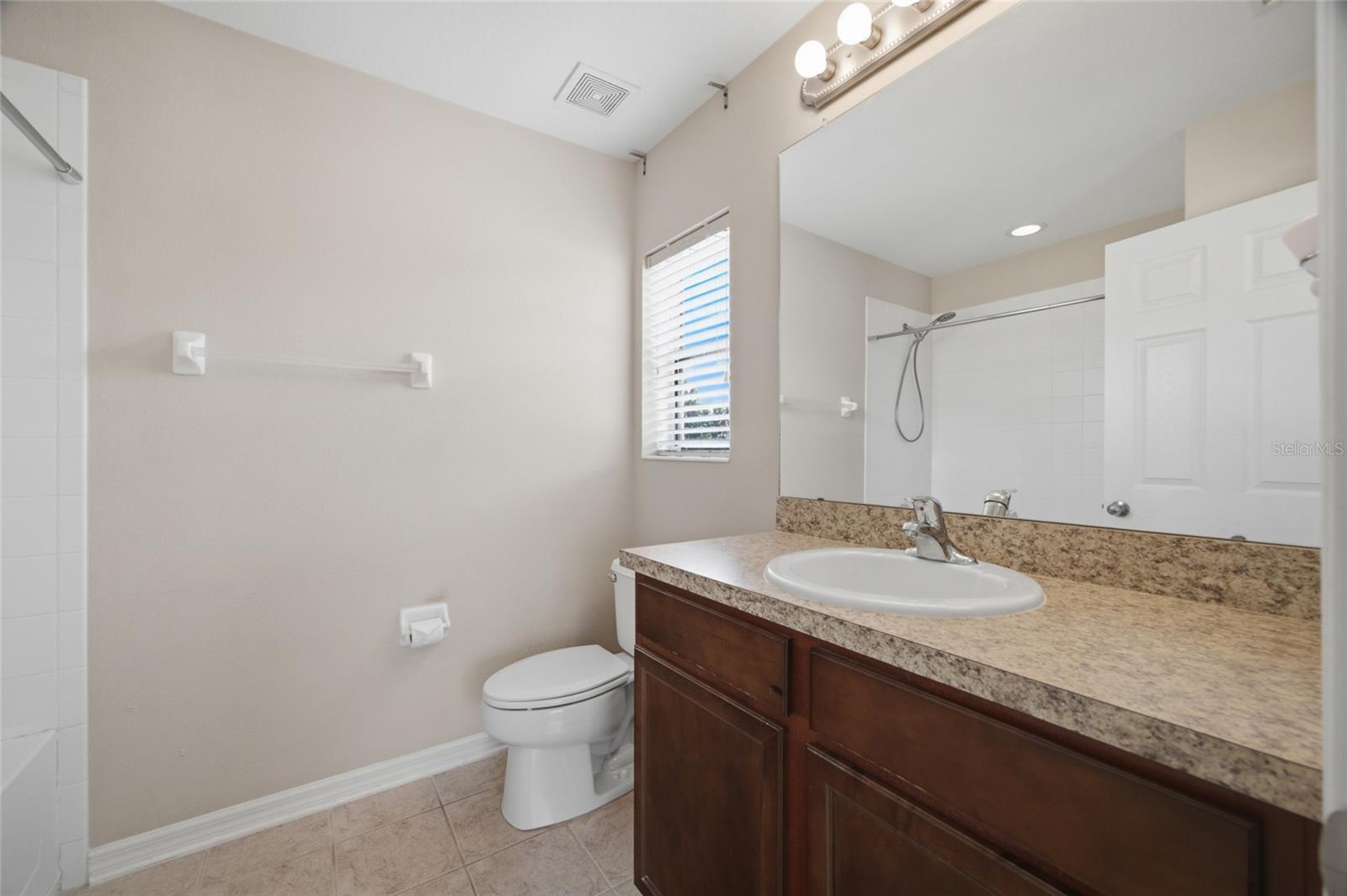 6924 Towering Spruce Dr Property Photo 16