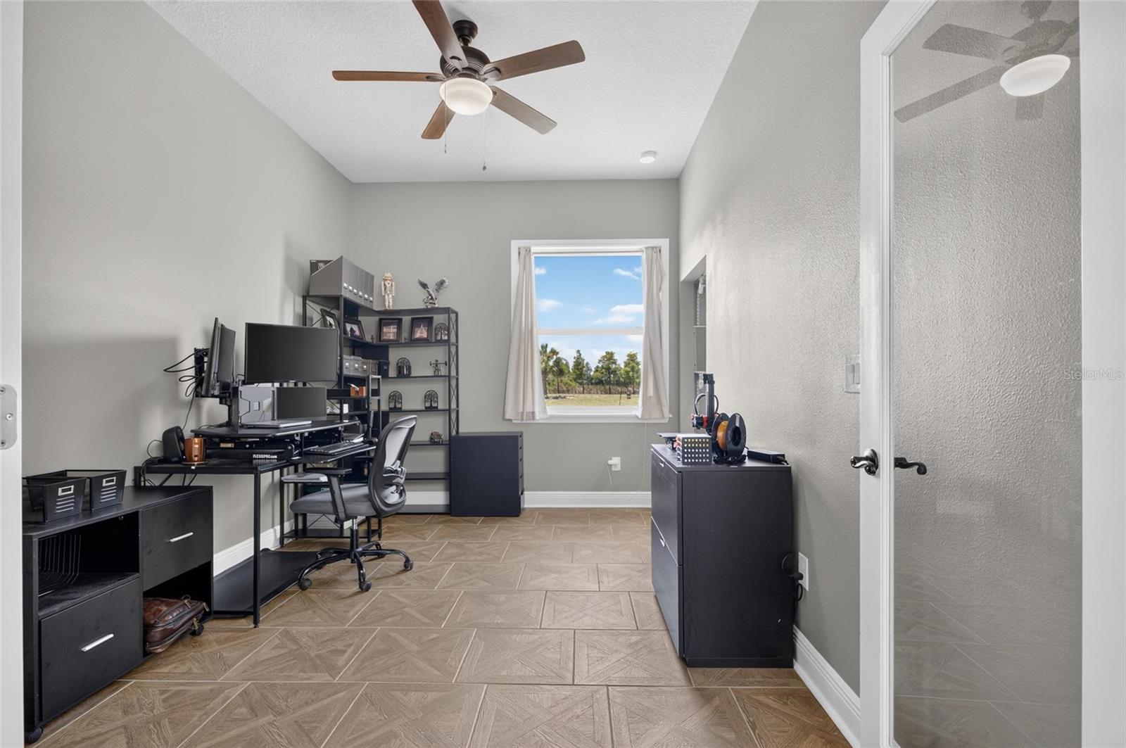 3016 Smilodon Trl Property Photo 28