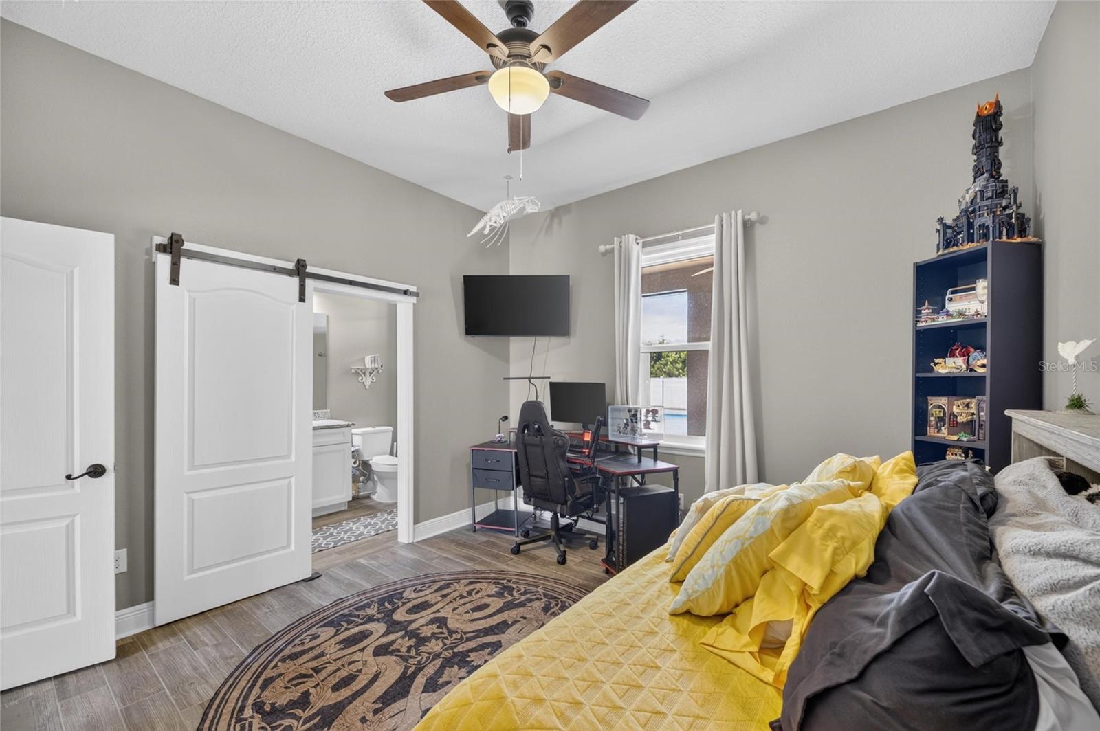 3016 Smilodon Trl Property Photo 33
