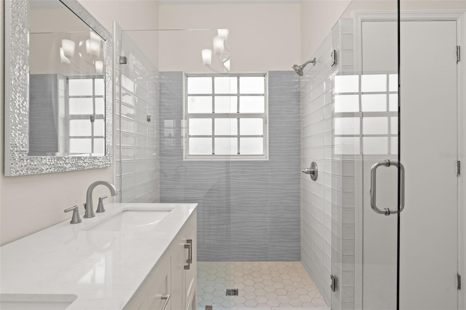 10034 Tate Ln Property Photo 23