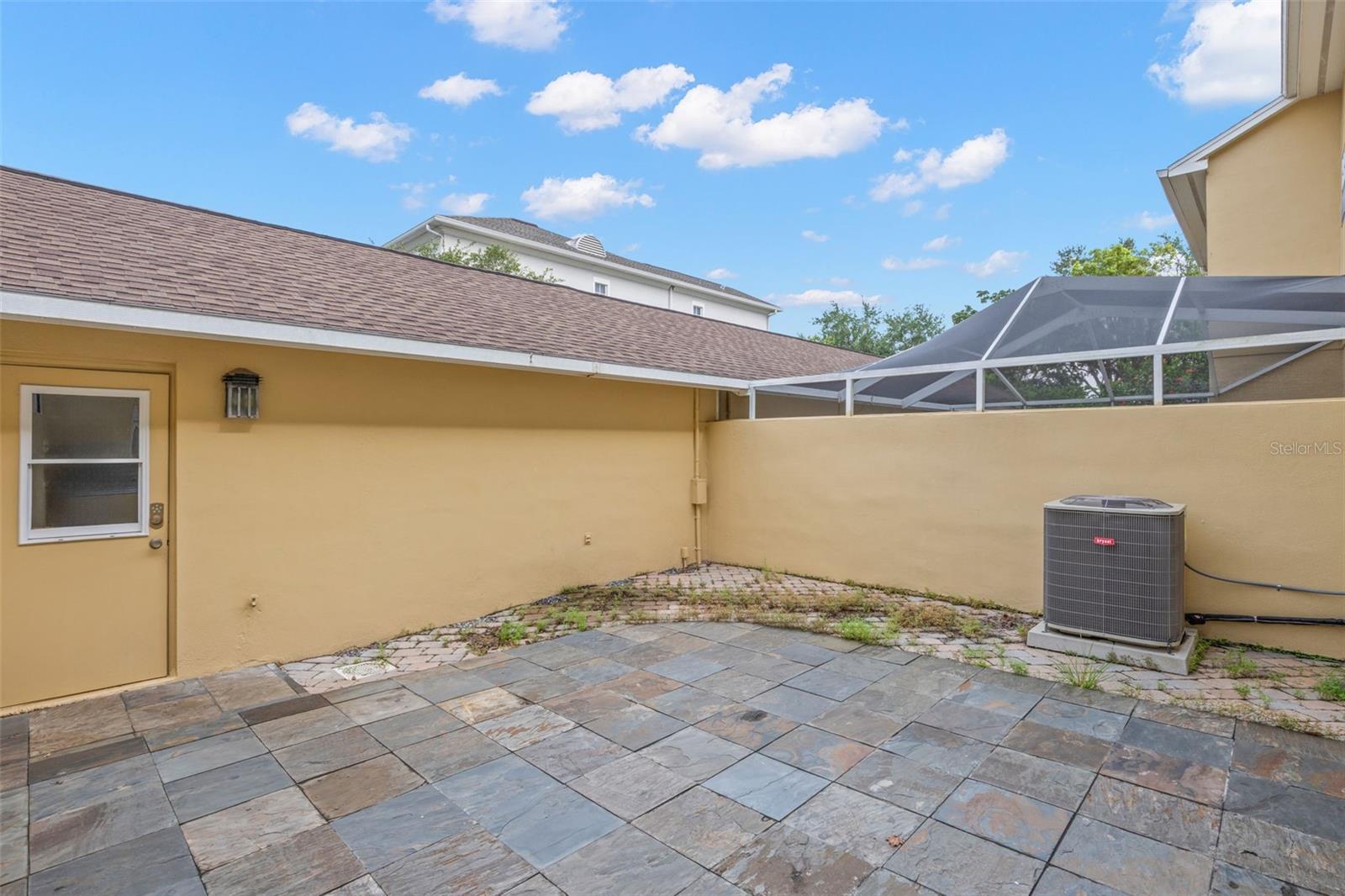10034 Tate Ln Property Photo 30
