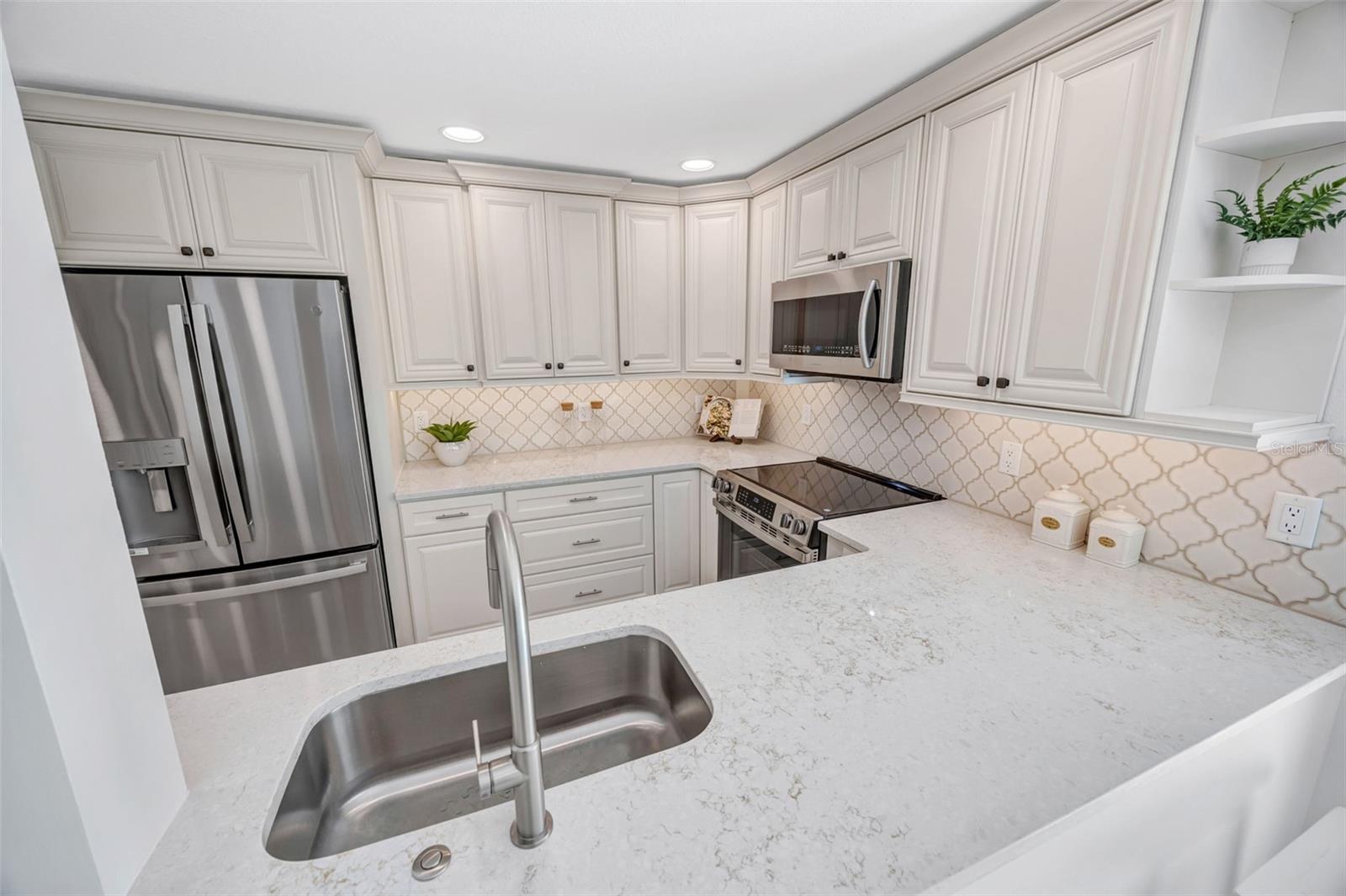 1 Windrush Blvd #37 Property Photo 34