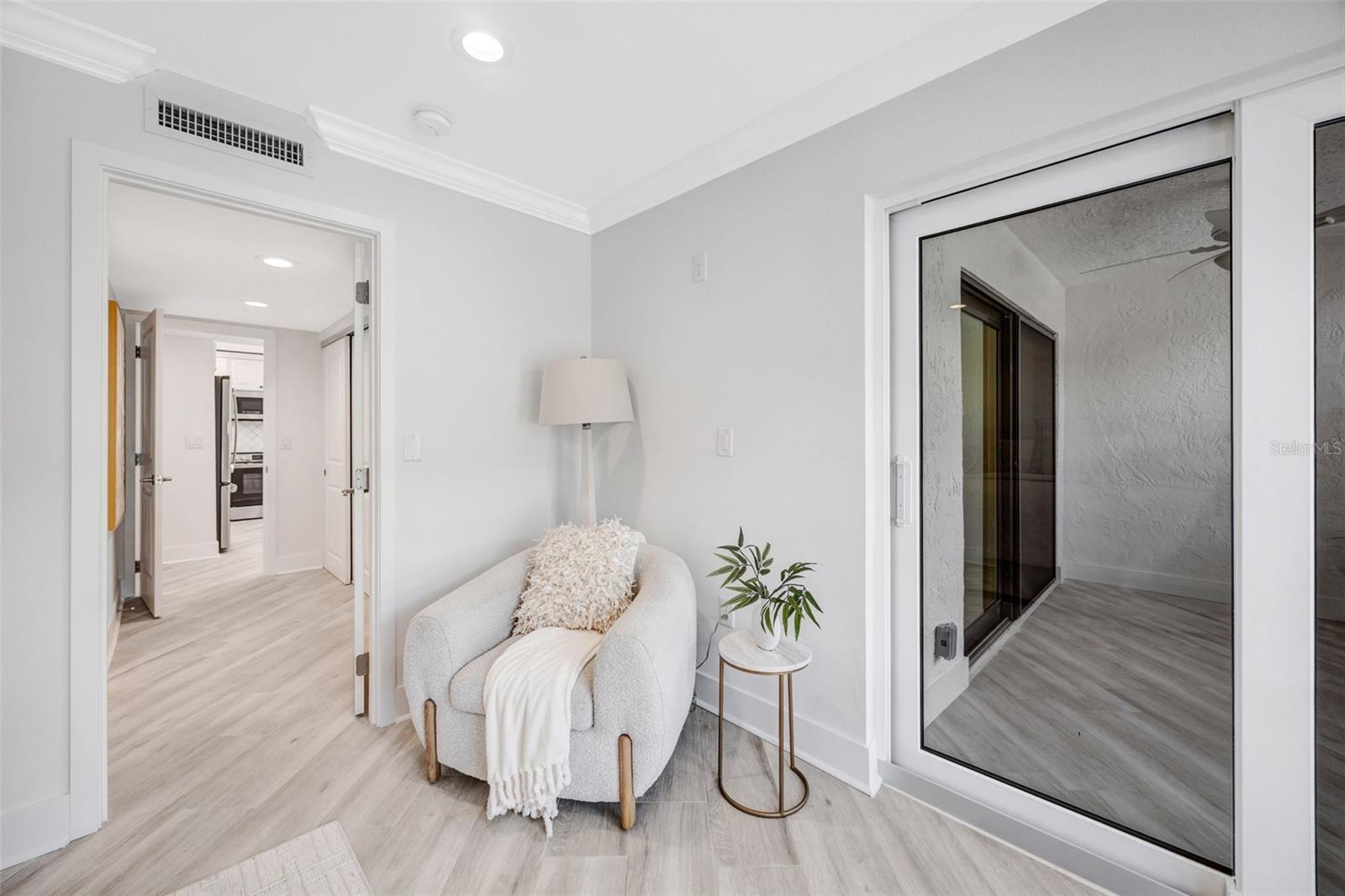 1 Windrush Blvd #37 Property Photo 44