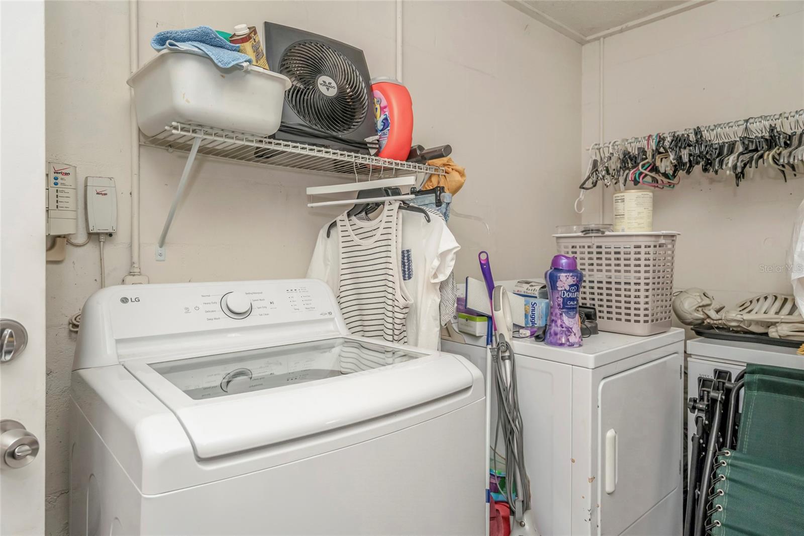 12212 Floral Ln Property Photo 11