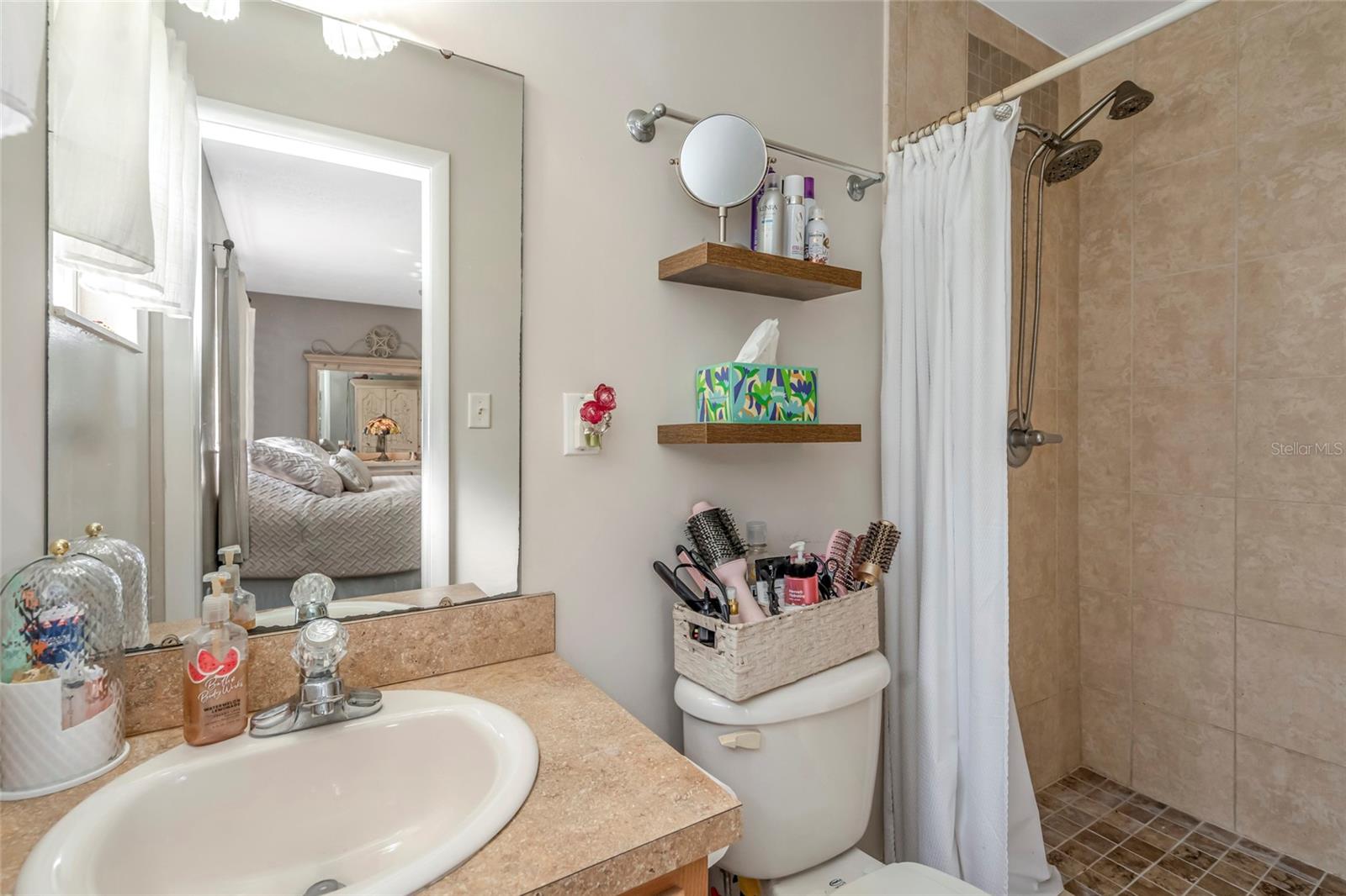 12212 Floral Ln Property Photo 24