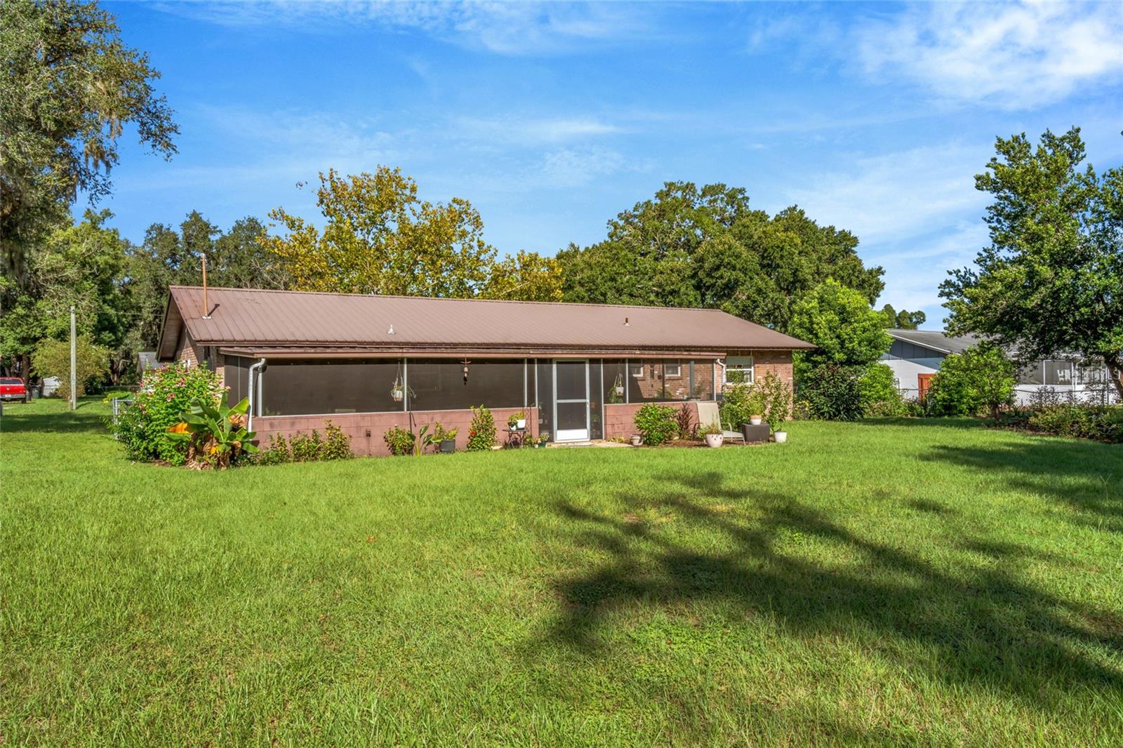 12212 Floral Ln Property Photo 29