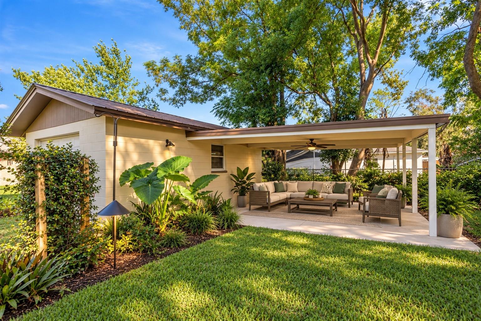 12212 Floral Ln Property Photo 31