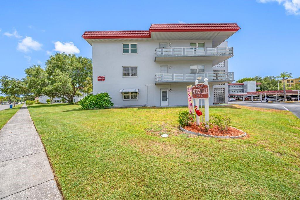 5660 80TH ST N #B101 Property Photo 1