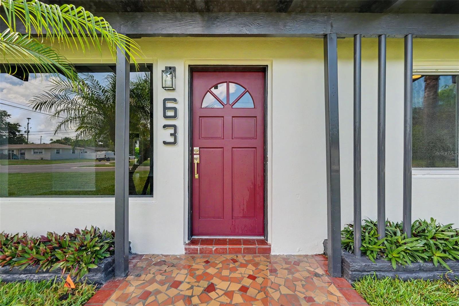 63 Palm Blvd Property Photo 4