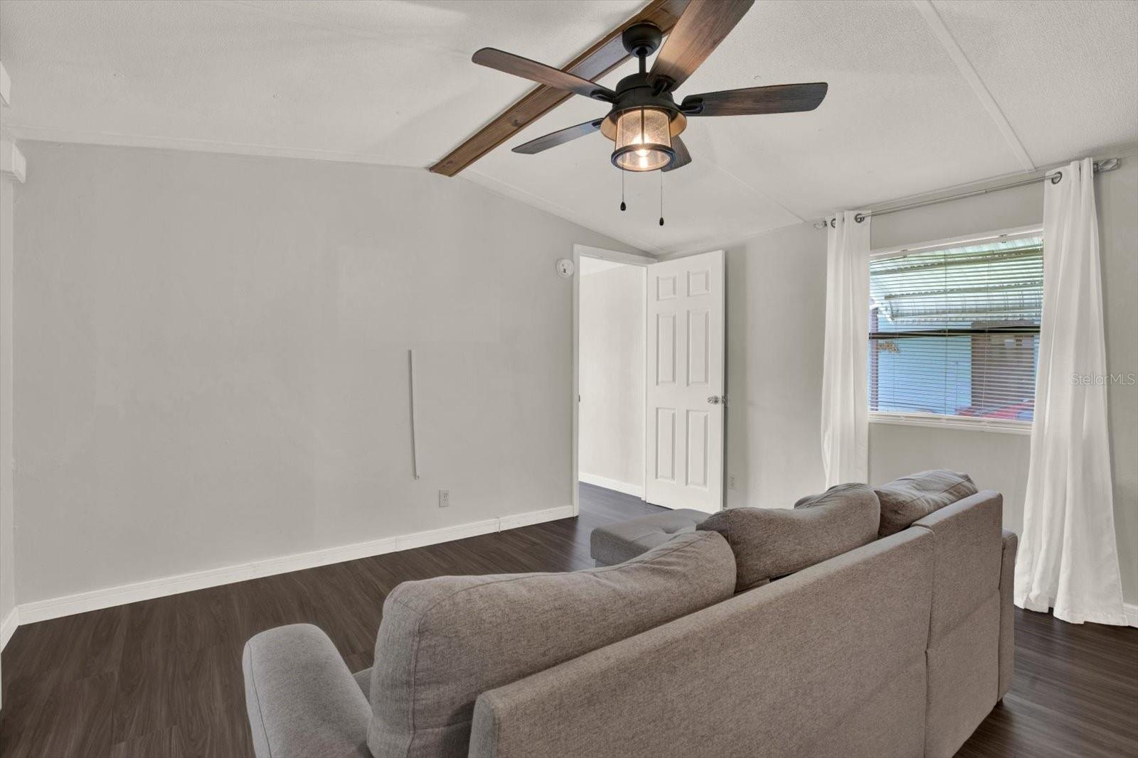 34421 Countryside Dr Property Photo 5