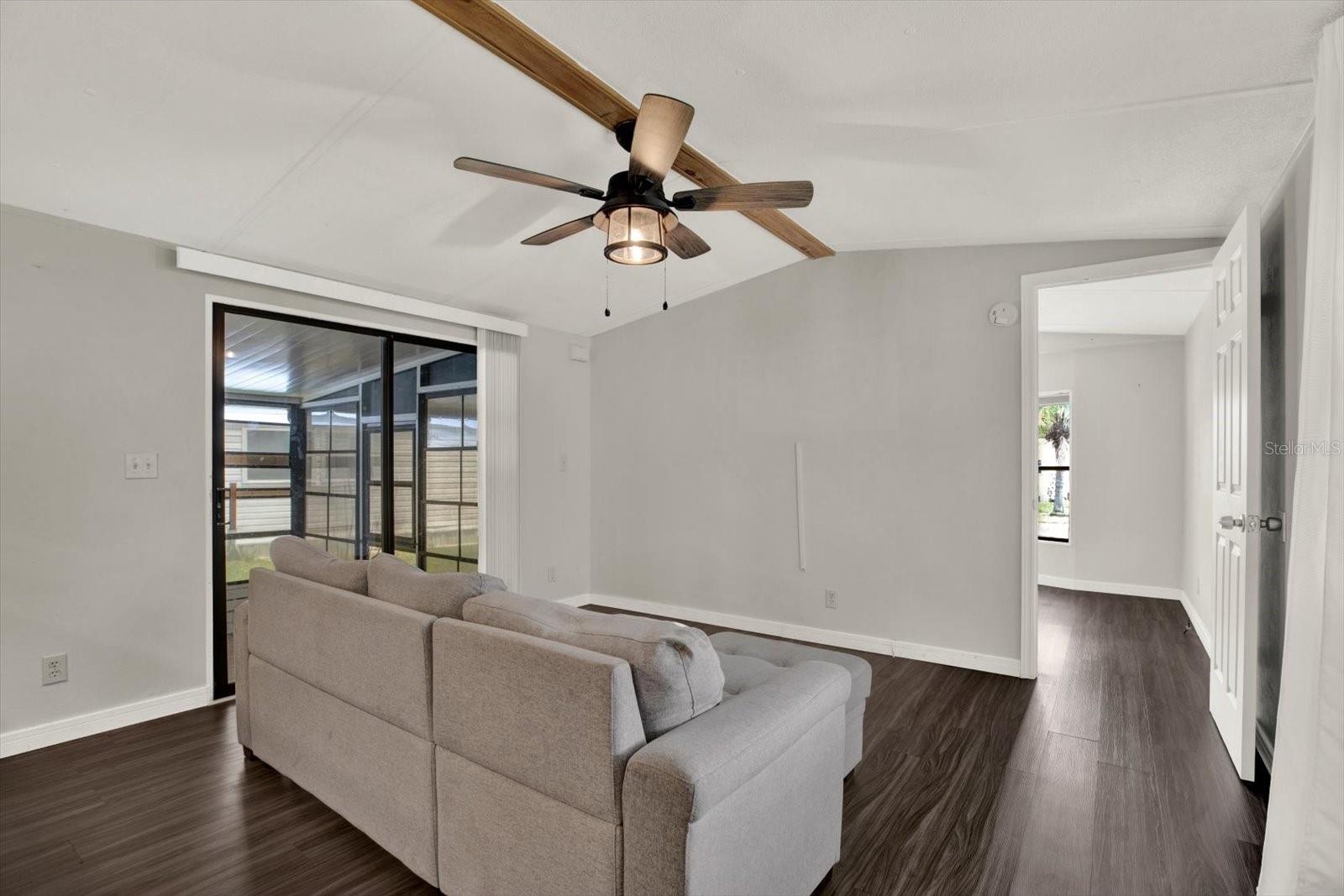 34421 Countryside Dr Property Photo 6