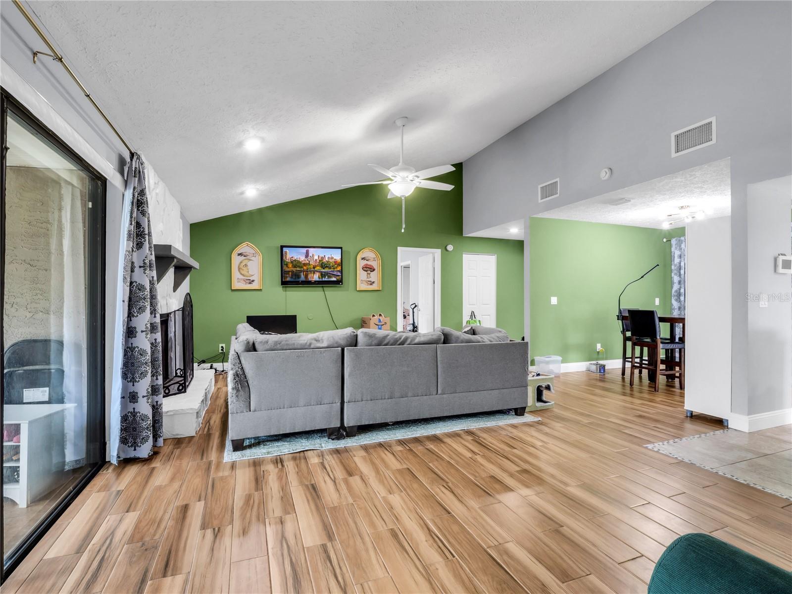 1702 Southwind Dr Property Photo 40