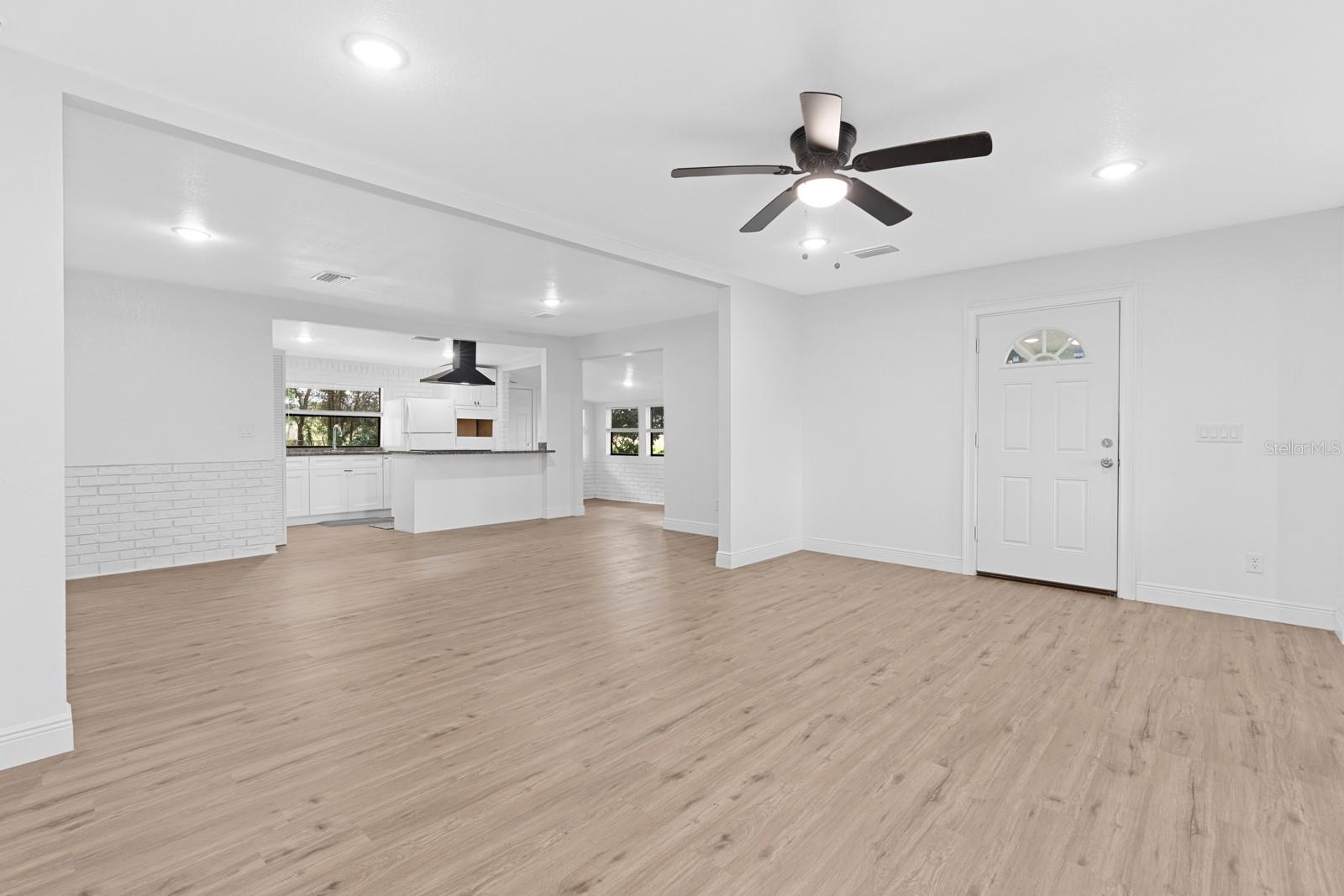 12616 Thonotosassa Rd Property Photo 9