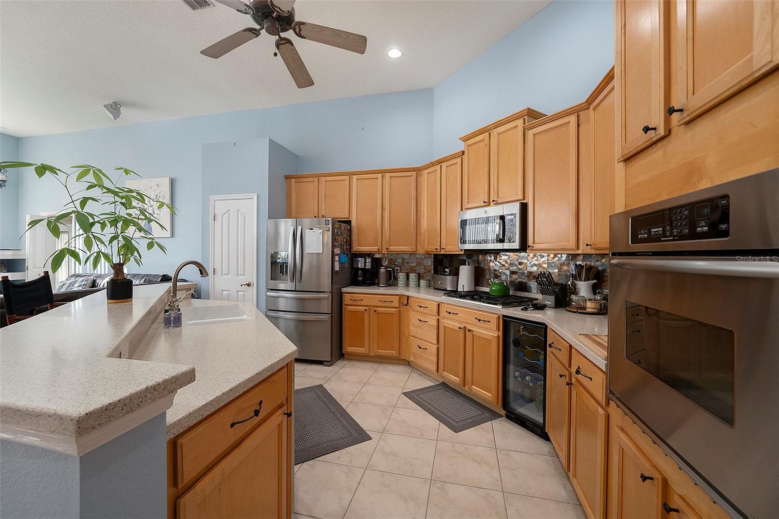 8507 Portage Ave Property Photo 14