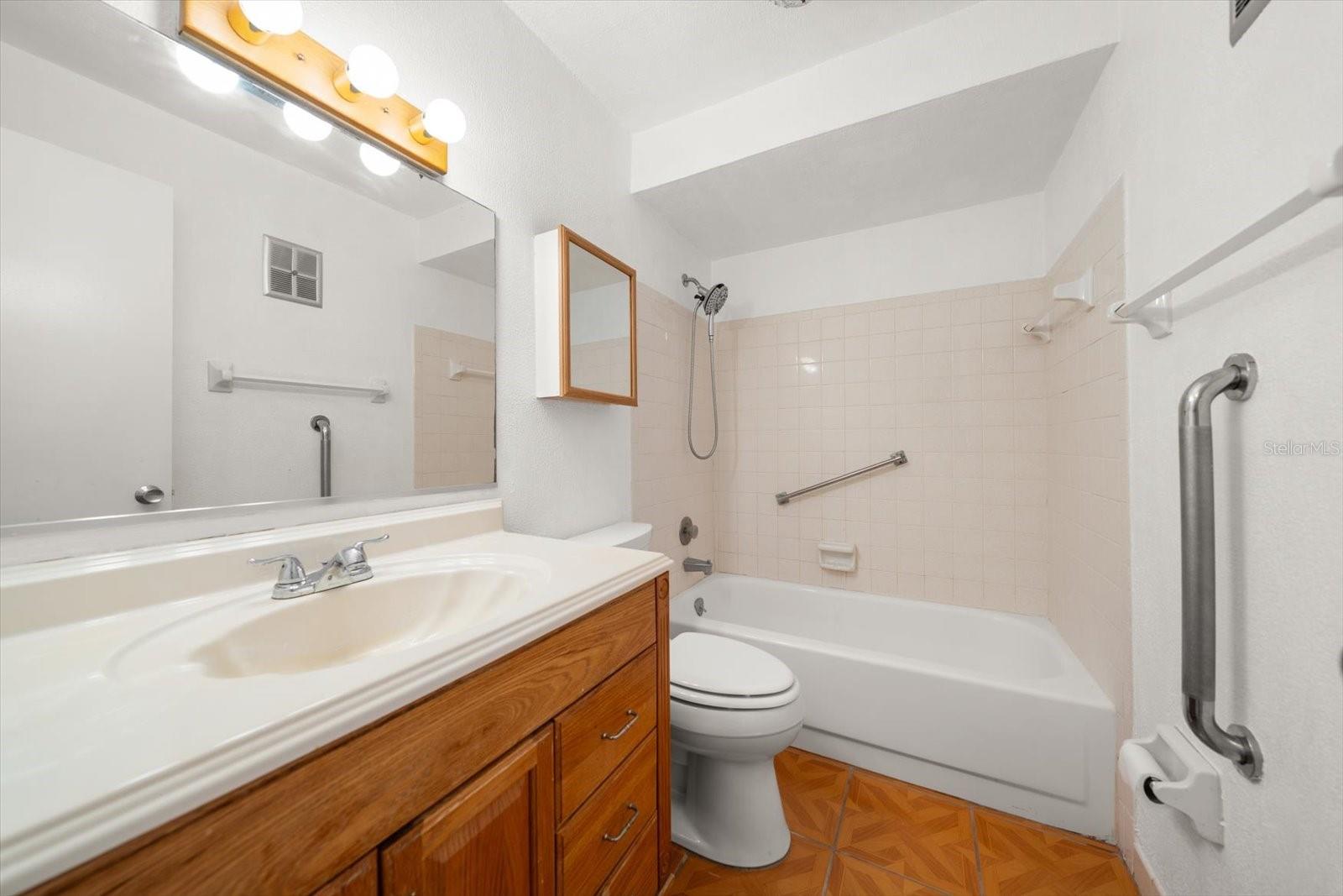 10037 62nd Ter N #1 Property Photo 18