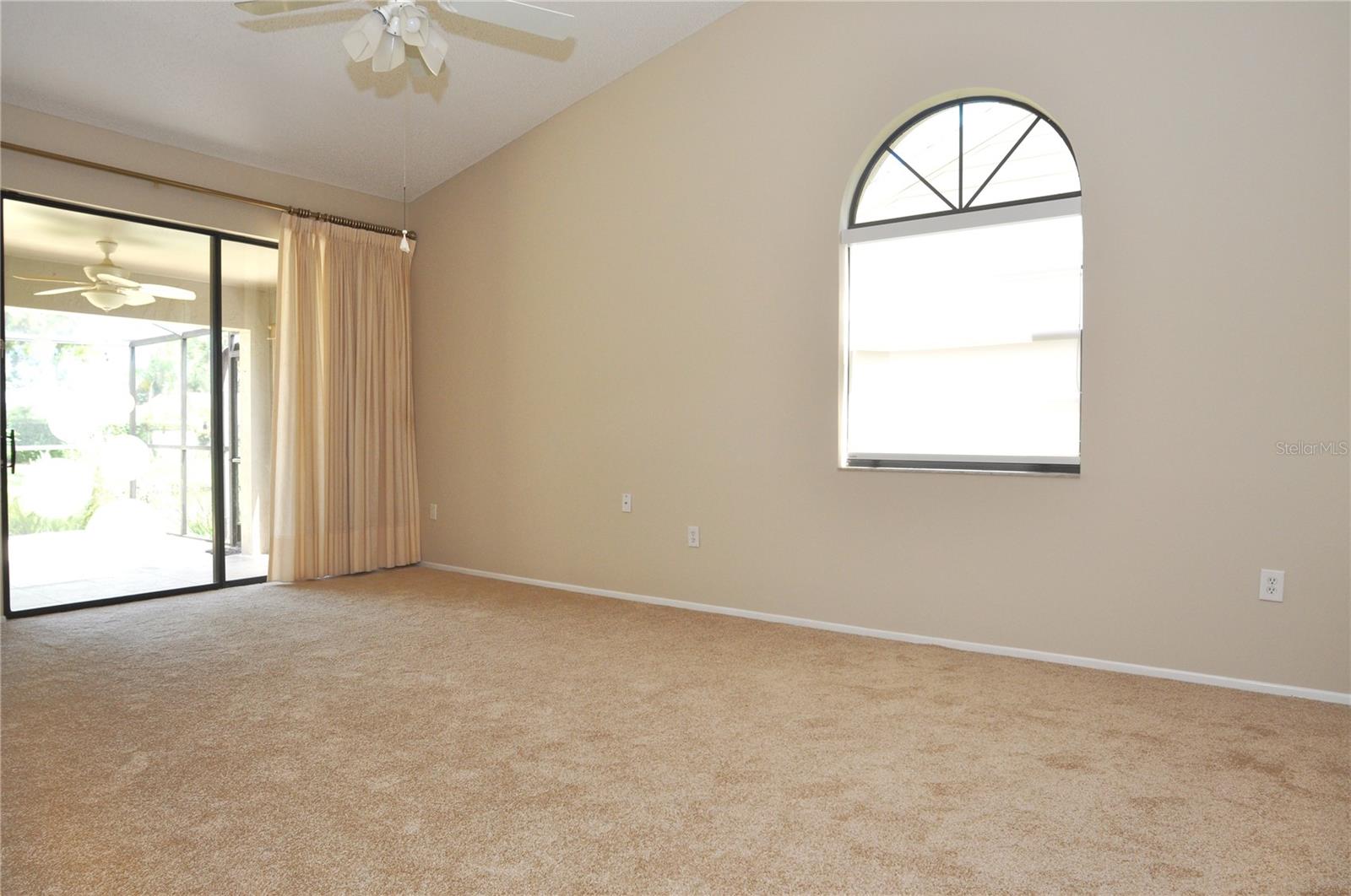 5565 Salem Square Dr N Property Photo 31