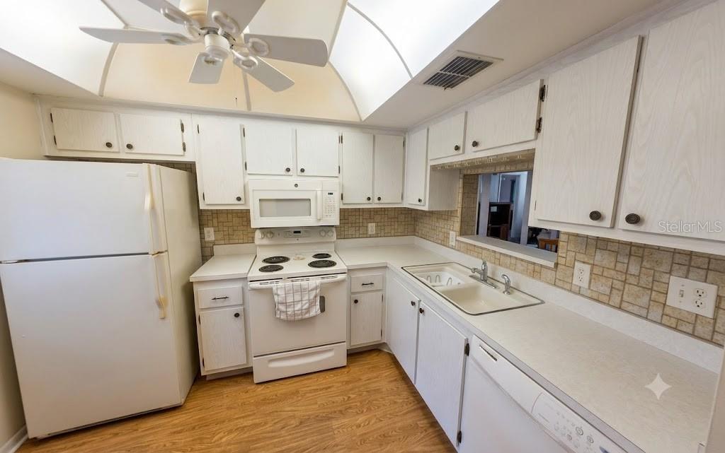 601 N Hercules Ave #1205 Property Photo 4