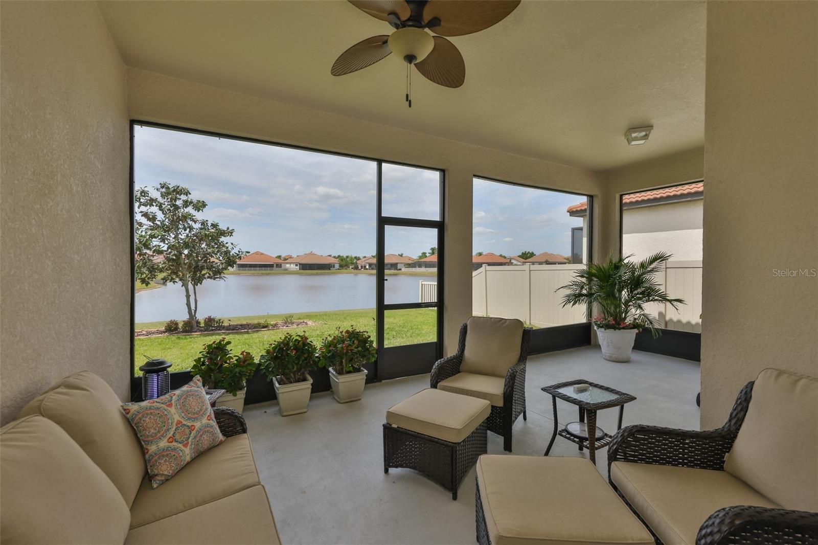 16955 Scuba Crest St Property Photo 3