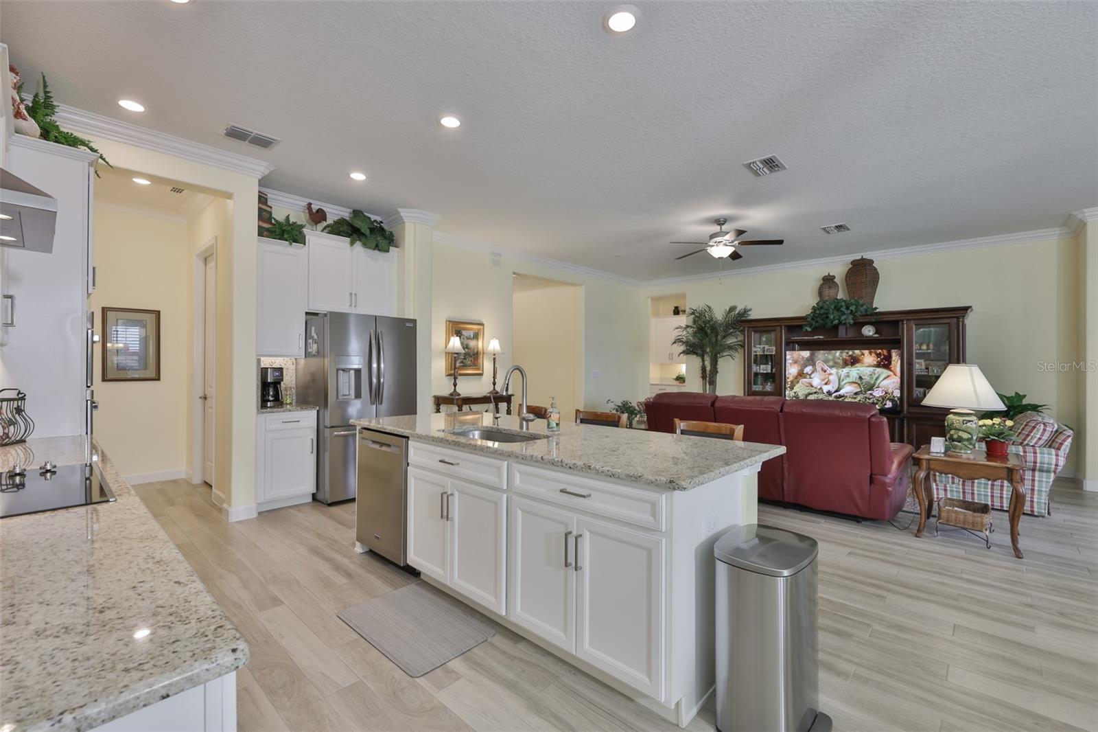 16955 Scuba Crest St Property Photo 13