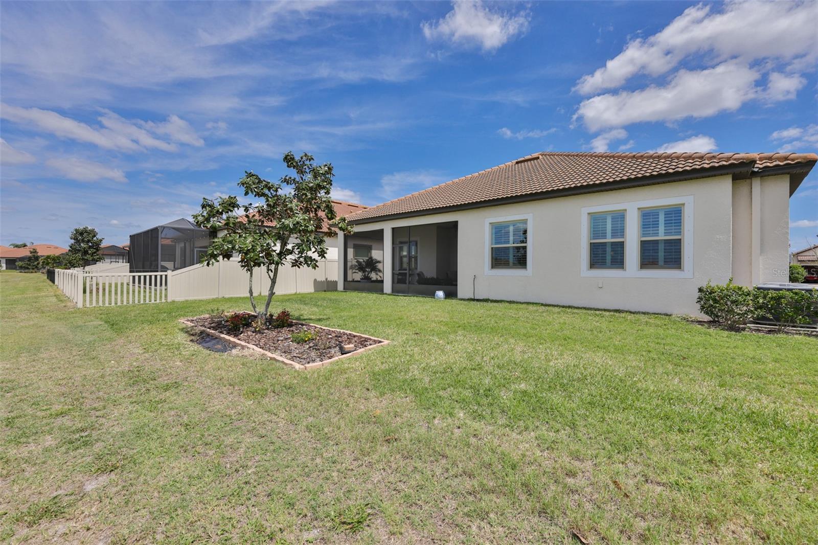 16955 Scuba Crest St Property Photo 45