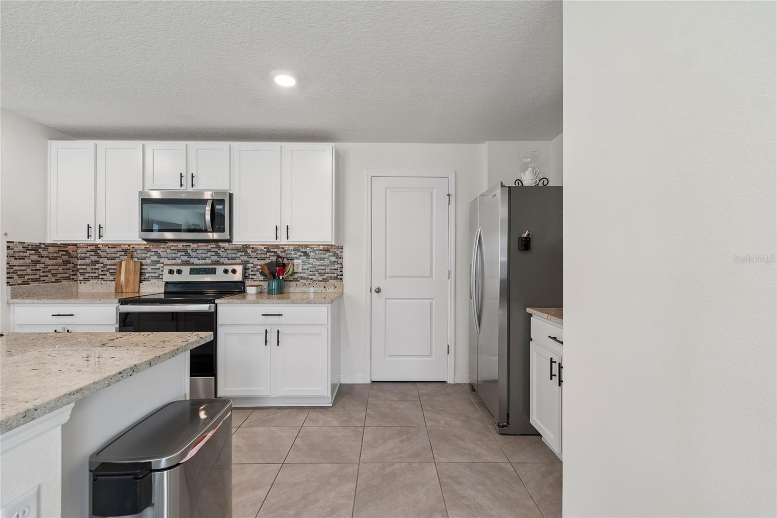13756 Whiskey Daisy Dr Property Photo 23