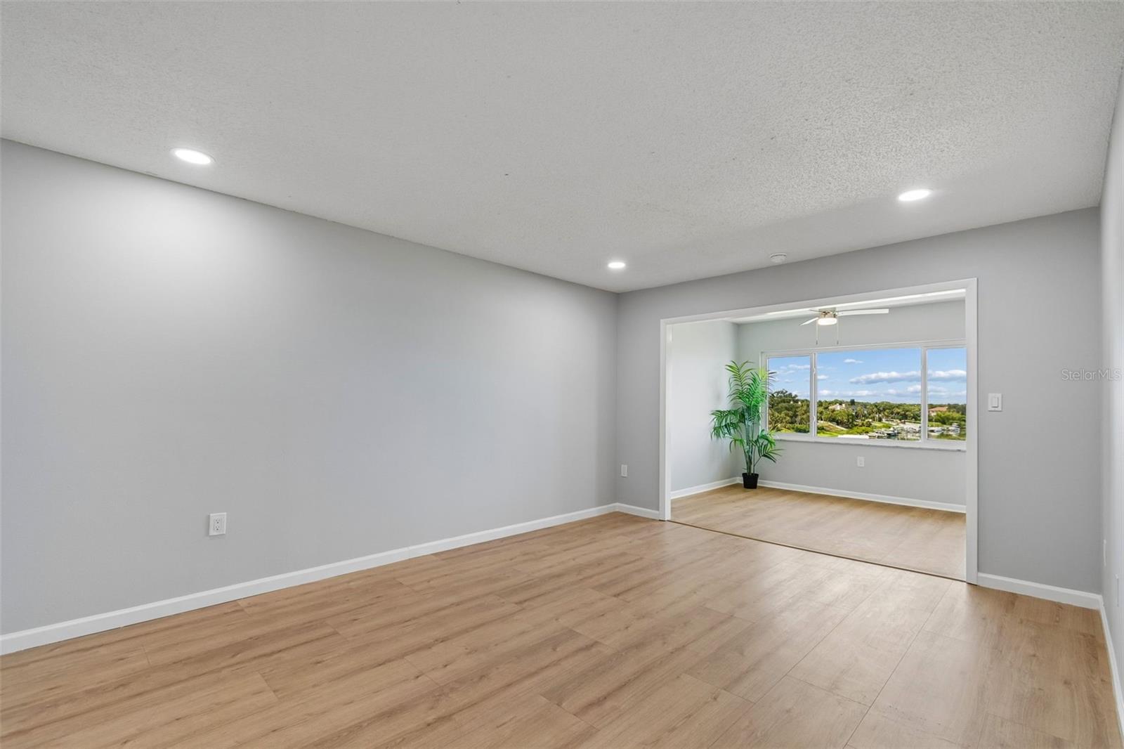 100 Bluff View Dr #509c Property Photo 31