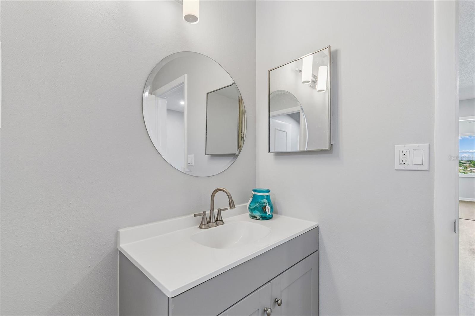 100 Bluff View Dr #509c Property Photo 41