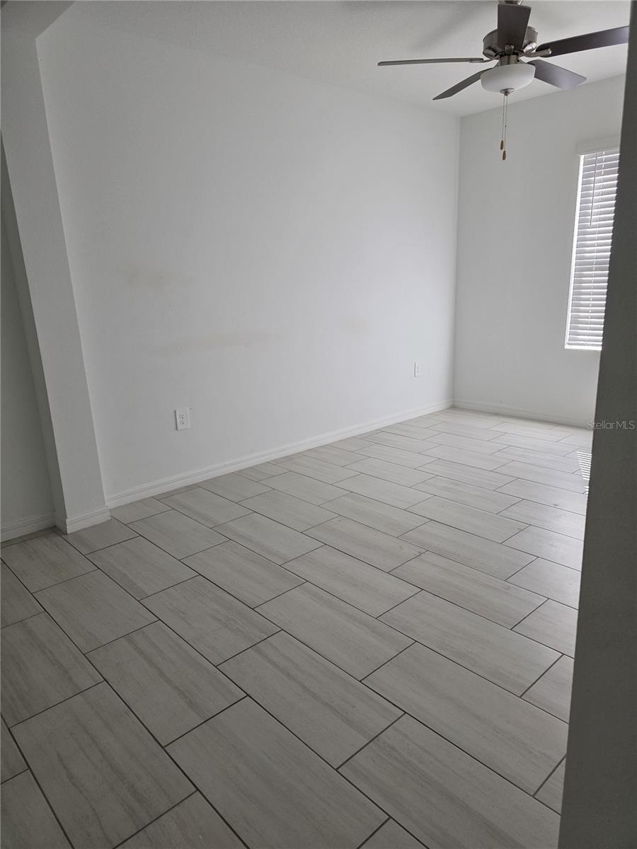 12588 Timber Moss Ln Property Photo 9