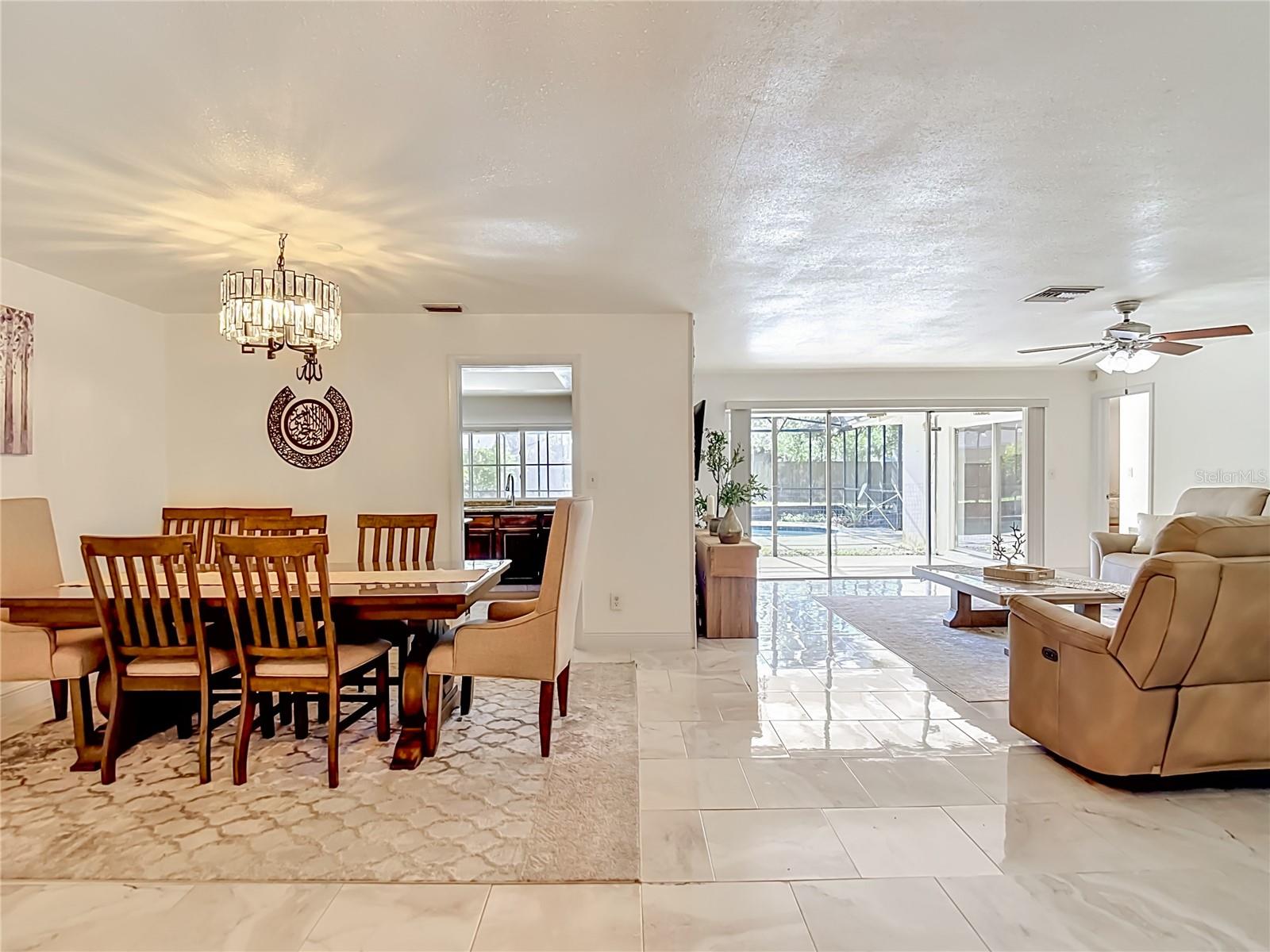 5126 Rolling Hills Ct Property Photo 5