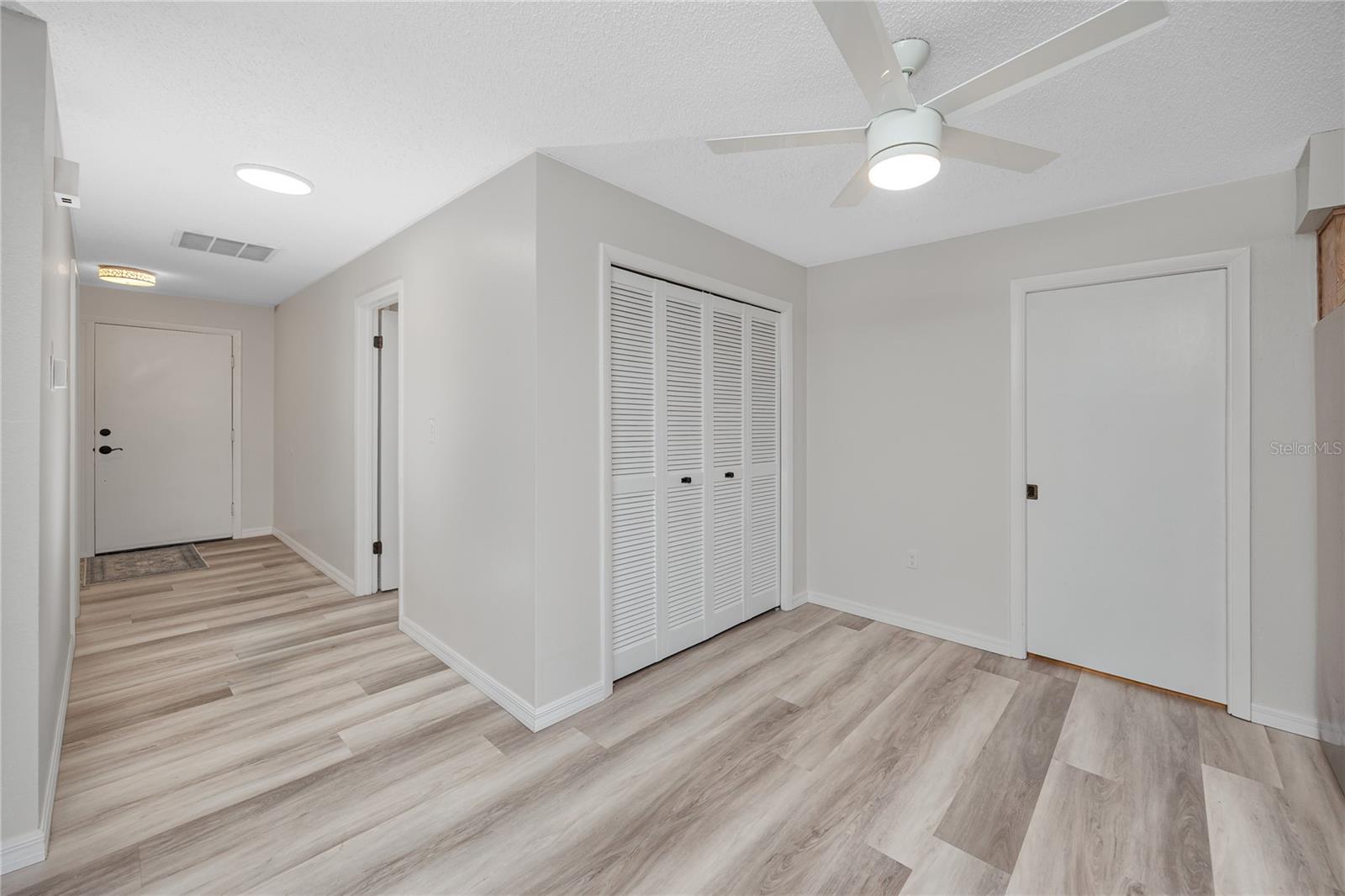 8046 Bayhaven Dr Property Photo 23