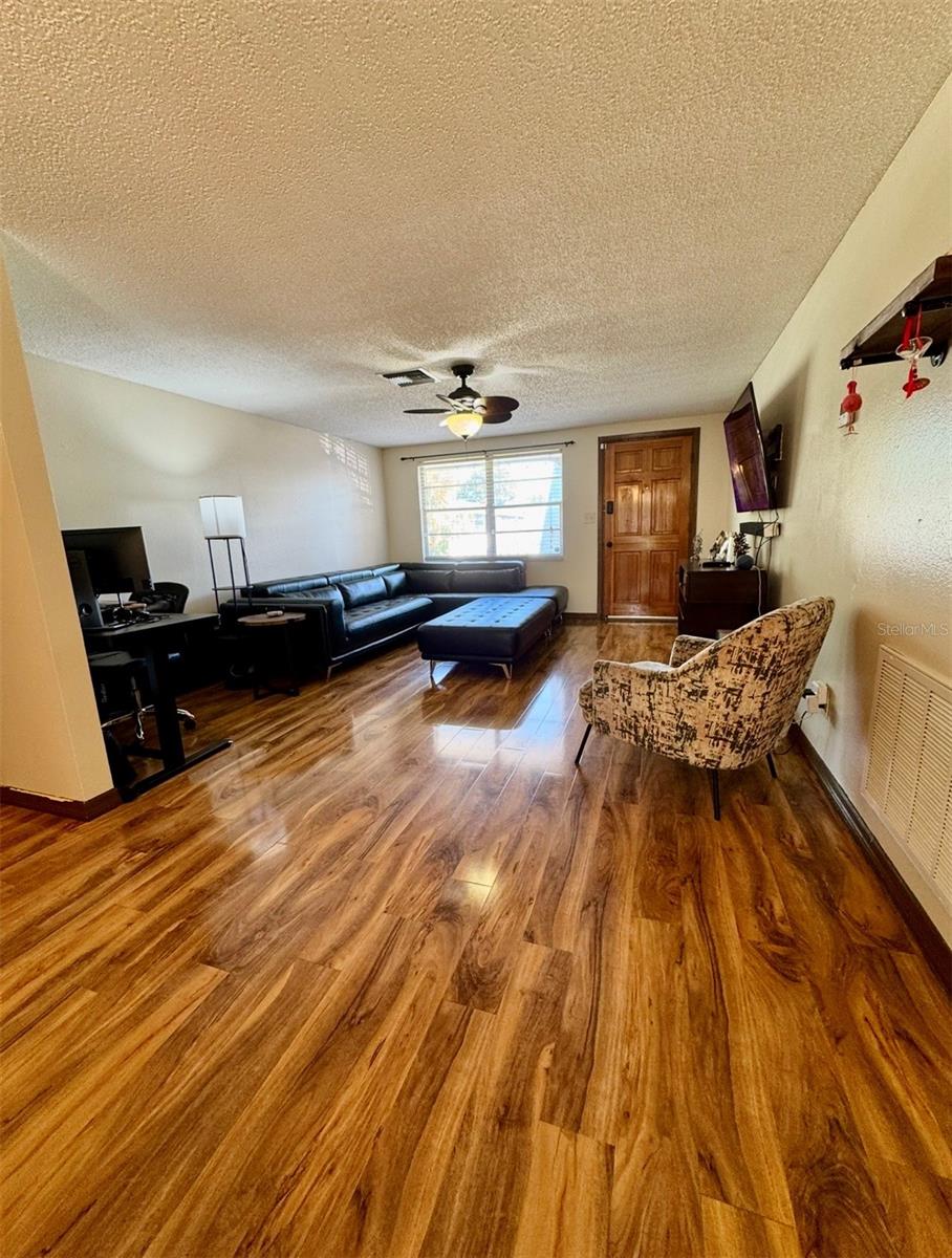 6432 Juniper Rd Property Photo 5