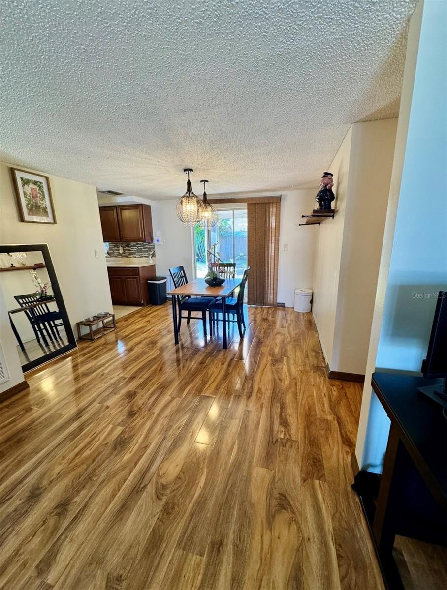 6432 Juniper Rd Property Photo 6