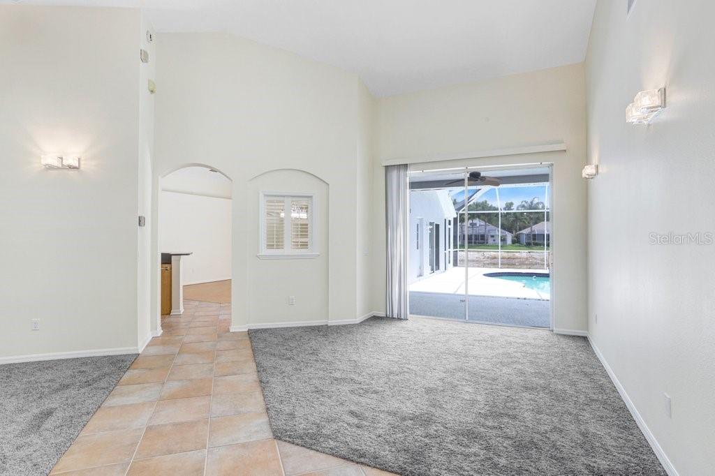 10227 Quails Landing Ave Property Photo 5