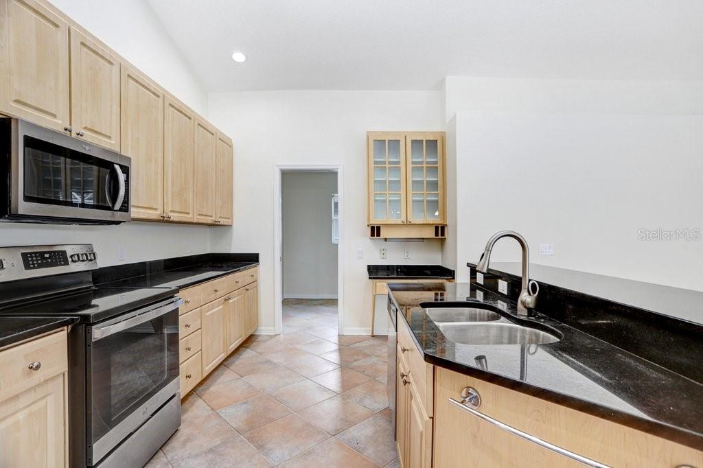10227 Quails Landing Ave Property Photo 17