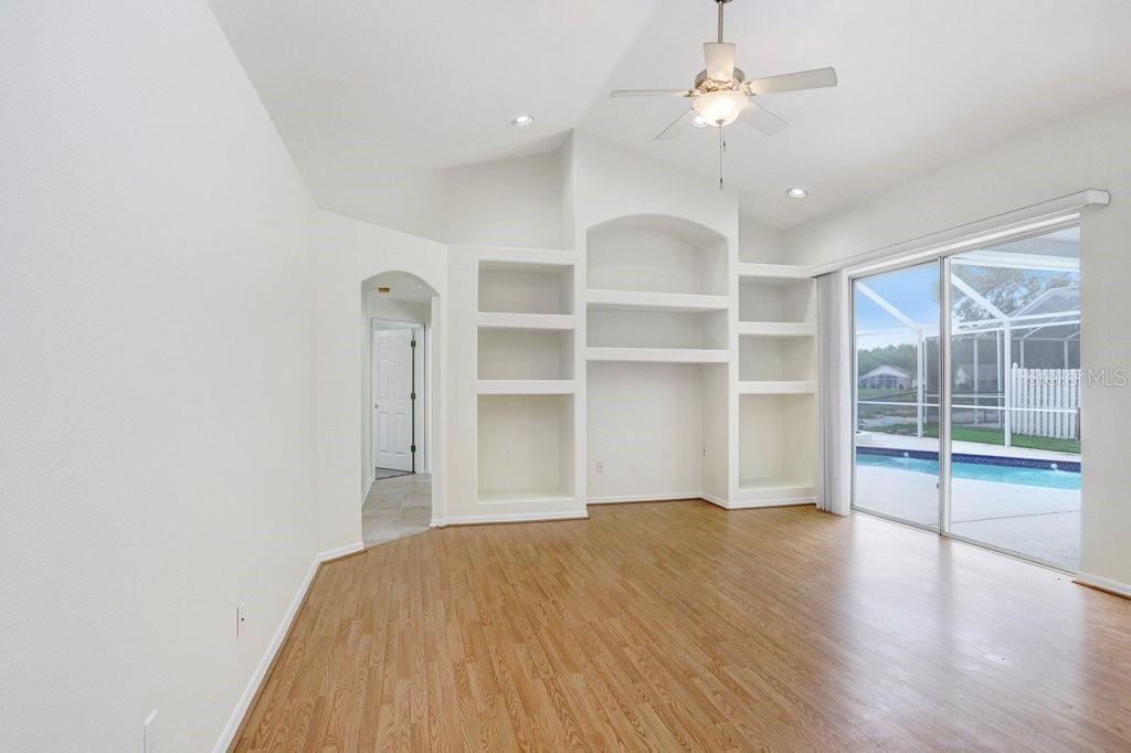 10227 Quails Landing Ave Property Photo 21