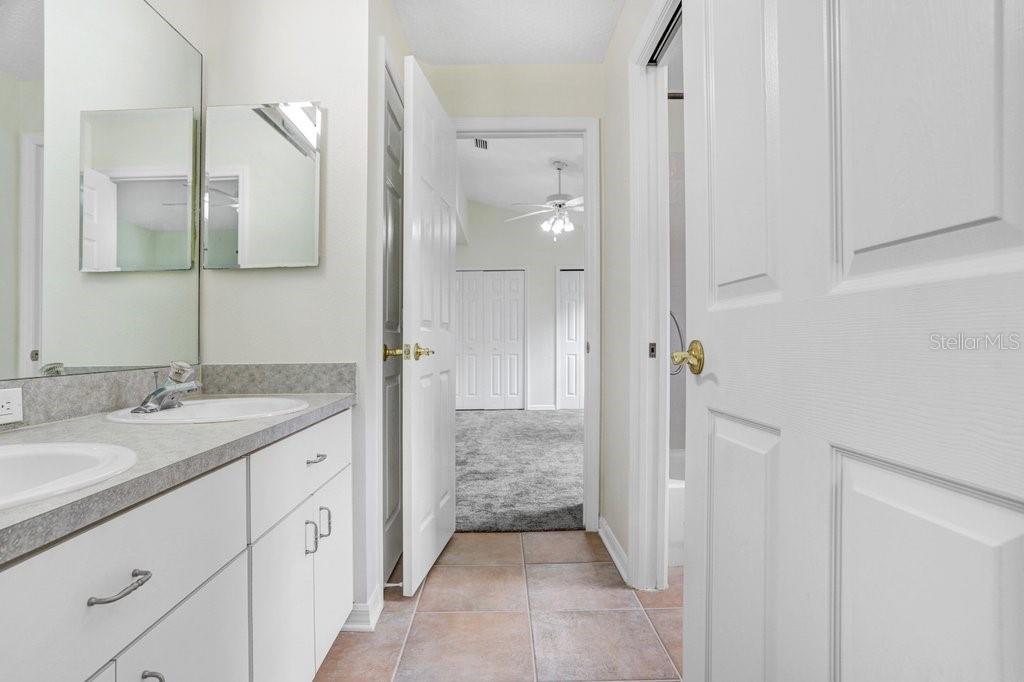 10227 Quails Landing Ave Property Photo 25
