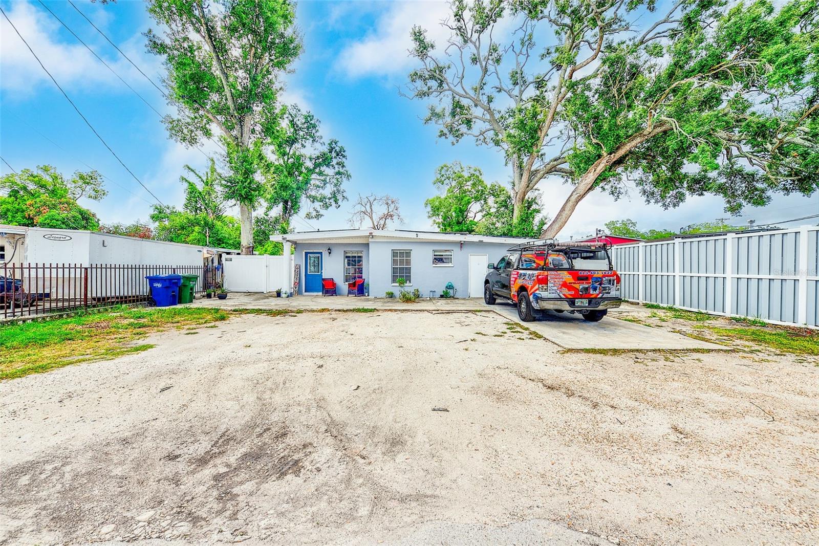 2318 W Powhatan Ave Property Photo 2