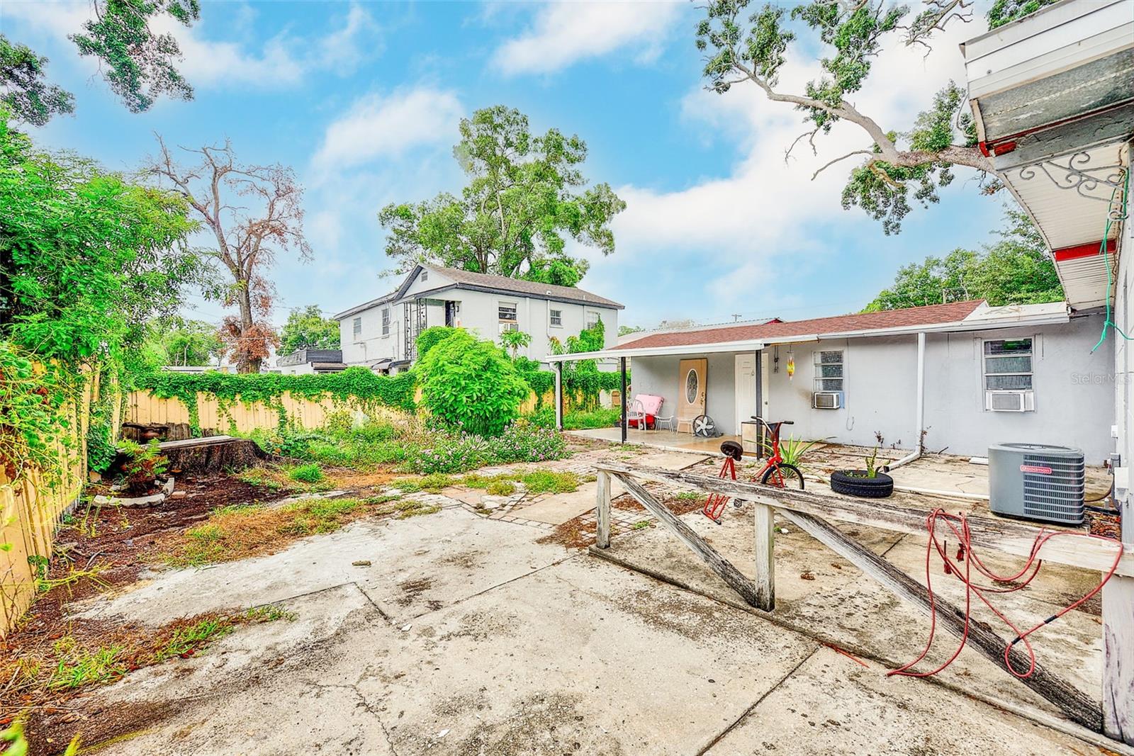 2318 W Powhatan Ave Property Photo 40