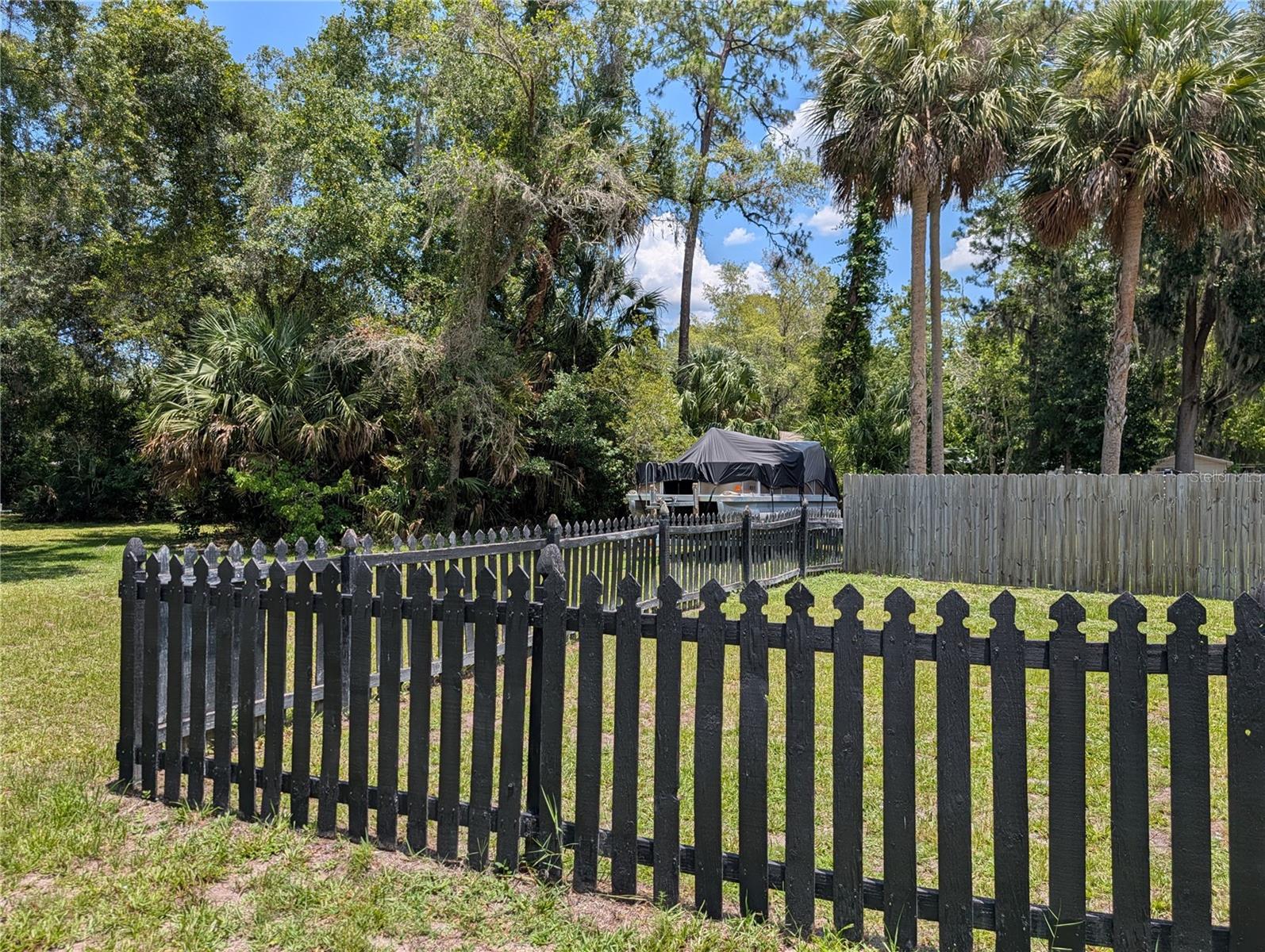55914 Bay Rd Property Photo 7