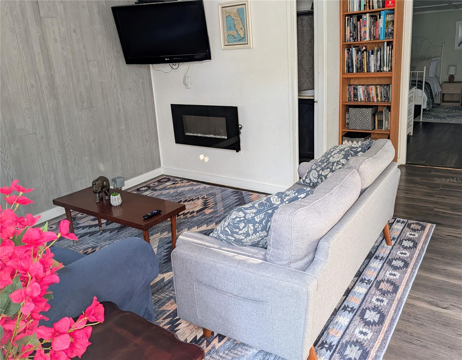 55914 Bay Rd Property Photo 17