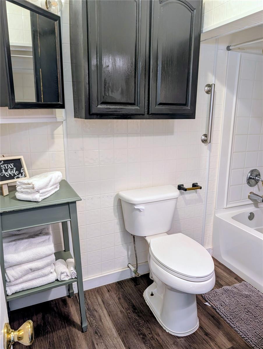 55914 Bay Rd Property Photo 21